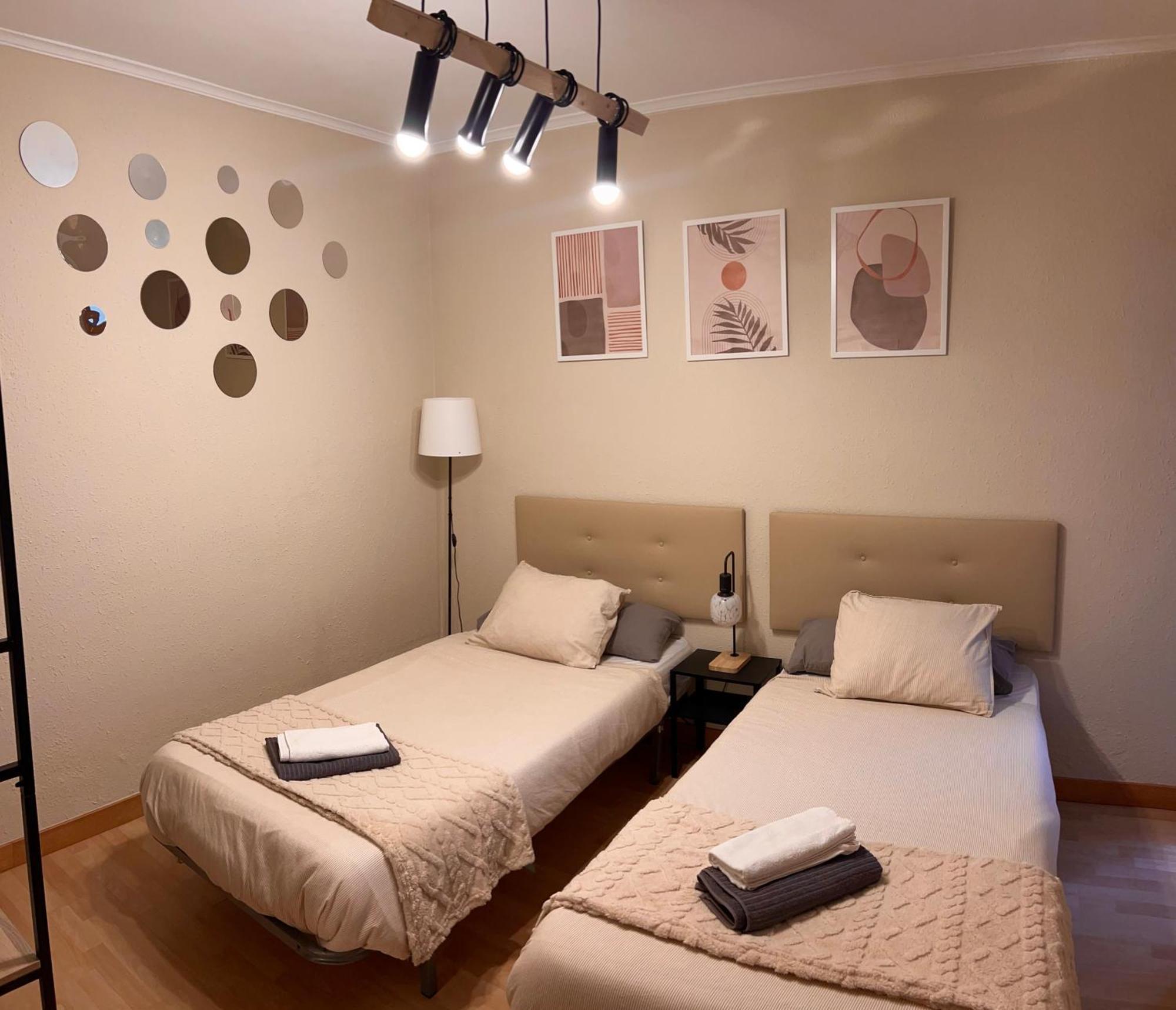 Ferrymill House - Apartamento Turistico Castro Urdiales Eksteriør billede